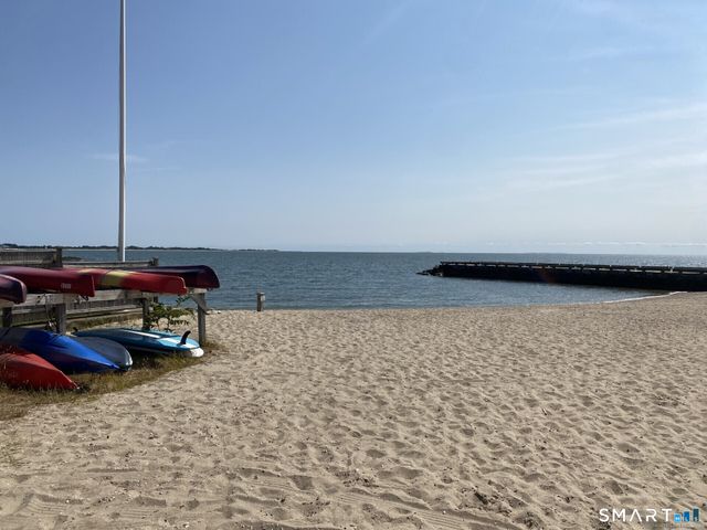 908 Boston Post Road 908, Madison, CT 06443