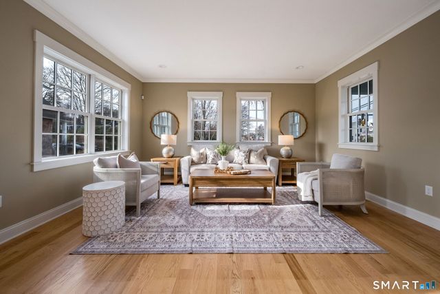 908 Boston Post Road 908, Madison, CT 06443