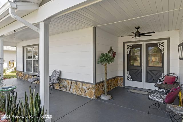 6150 Spyglass Court, Spring Hill, FL 34606