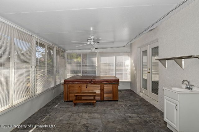 6150 Spyglass Court, Spring Hill, FL 34606