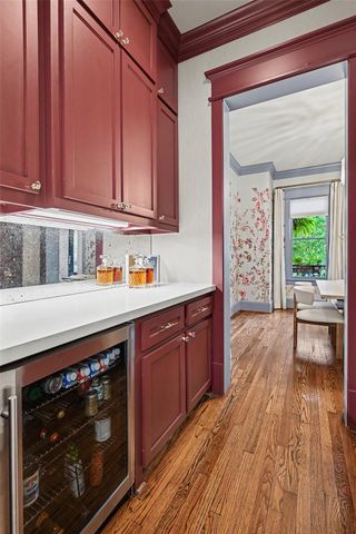 504 W 10th Street, Houston, TX 77008