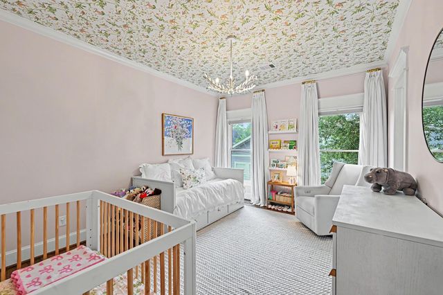 504 W 10th Street, Houston, TX 77008