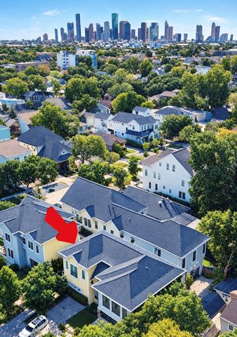 504 W 10th Street, Houston, TX 77008