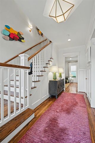 504 W 10th Street, Houston, TX 77008