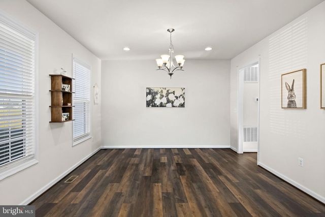 102 LIBERTY HALL DR, Fredericksburg, VA 22406