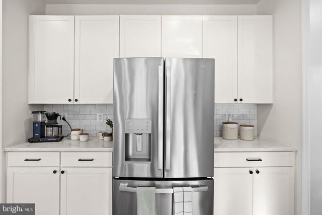 102 LIBERTY HALL DR, Fredericksburg, VA 22406