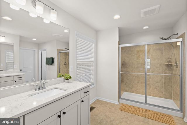 102 LIBERTY HALL DR, Fredericksburg, VA 22406