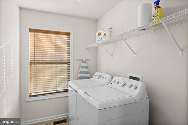 102 LIBERTY HALL DR, Fredericksburg, VA 22406