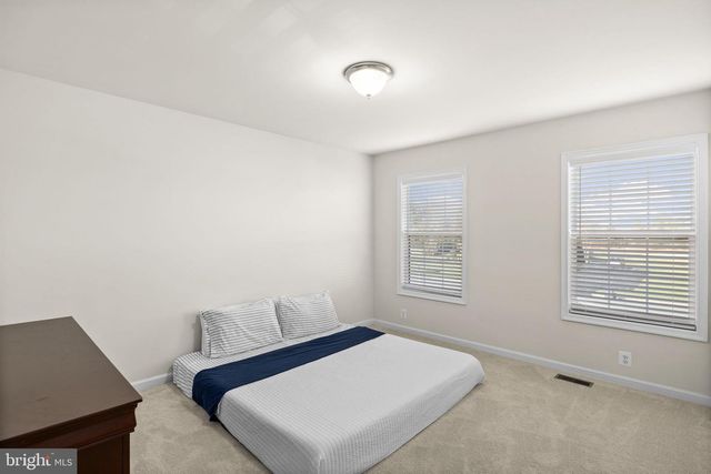 102 LIBERTY HALL DR, Fredericksburg, VA 22406