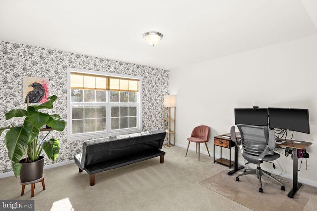 102 LIBERTY HALL DR, Fredericksburg, VA 22406