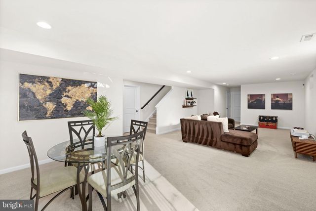 102 LIBERTY HALL DR, Fredericksburg, VA 22406