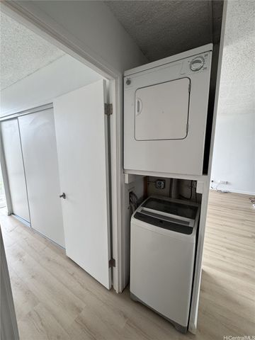 5210 Likini Street 1106, Honolulu, HI 96818