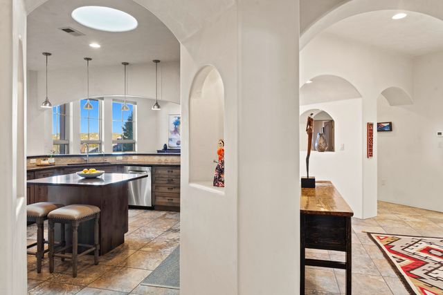 1 Camino Barranca, Santa Fe, NM 87507