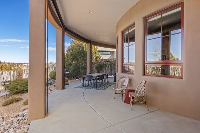 1 Camino Barranca, Santa Fe, NM 87507