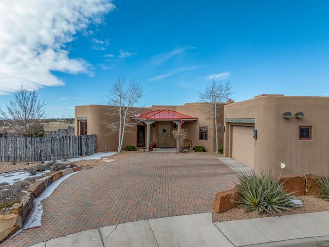 1 Camino Barranca, Santa Fe, NM 87507