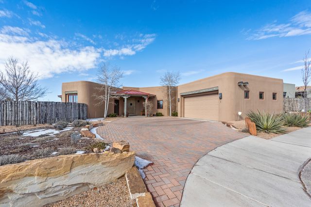 1 Camino Barranca, Santa Fe, NM 87507