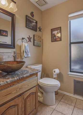 9119 Meriwether Avenue NE, Albuquerque, NM 87109