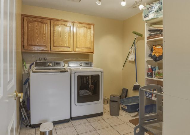 9119 Meriwether Avenue NE, Albuquerque, NM 87109