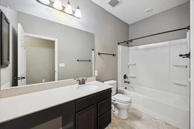 907 Thrasher Glade DR, Pflugerville, TX 78660