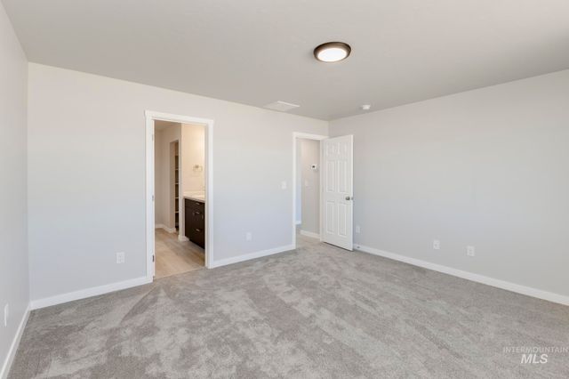 18460 N Sweet William Ave, Nampa, ID 83687