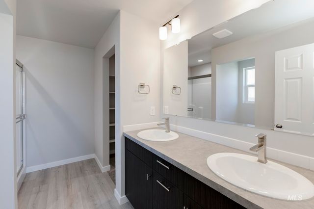 18460 N Sweet William Ave, Nampa, ID 83687