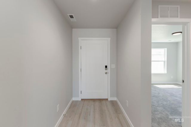 18460 N Sweet William Ave, Nampa, ID 83687