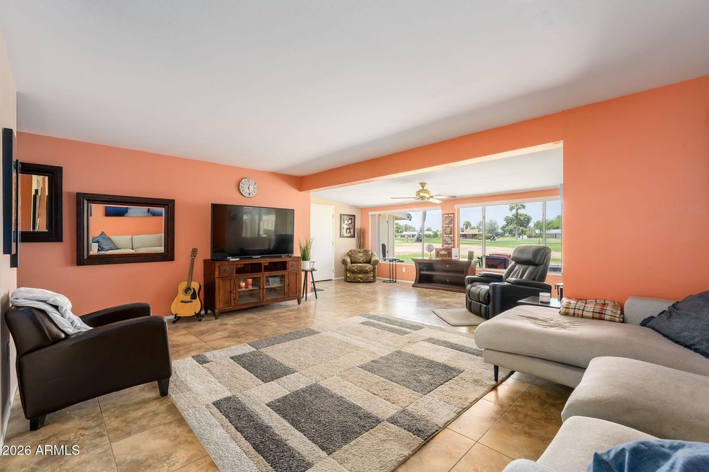 Image 17 of property listing at 10262 W SNEAD Circle N, Sun City, AZ 85351