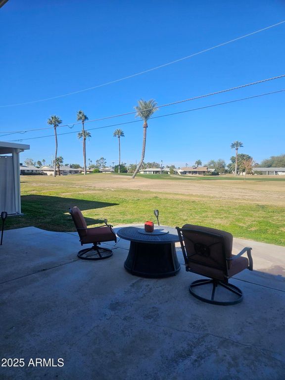 Image 30 of property listing at 10262 W SNEAD Circle N, Sun City, AZ 85351