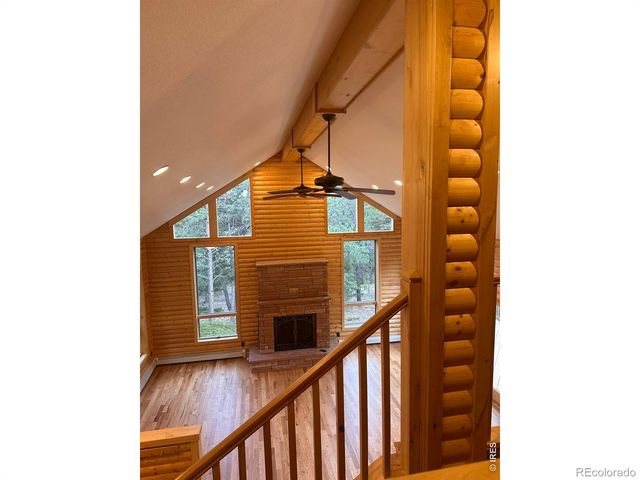 195 Rockledge Circle, Lyons, CO 80540