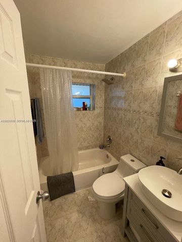 8480 SW 154th Cir Ct 920, Miami, FL 33193