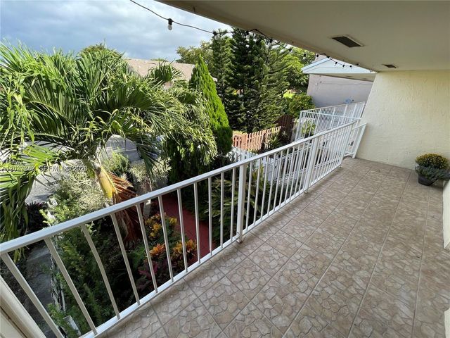 8480 SW 154th Cir Ct 920, Miami, FL 33193