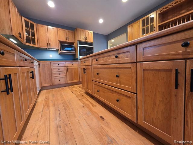 65085 Gramer Road, Lenox, MI 48050