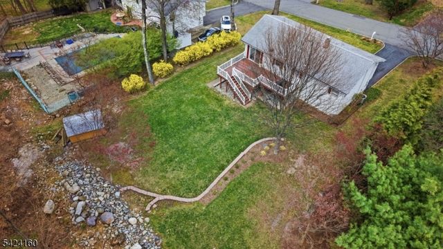47 Siek Rd, Kinnelon Boro, NJ 07405