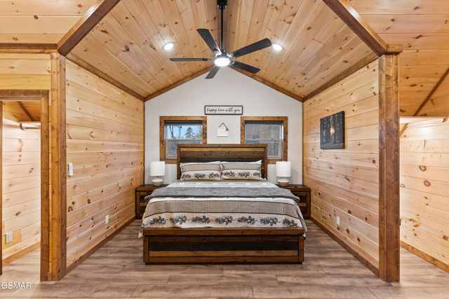 406 Long Hollow Road, Sevierville, TN 37876