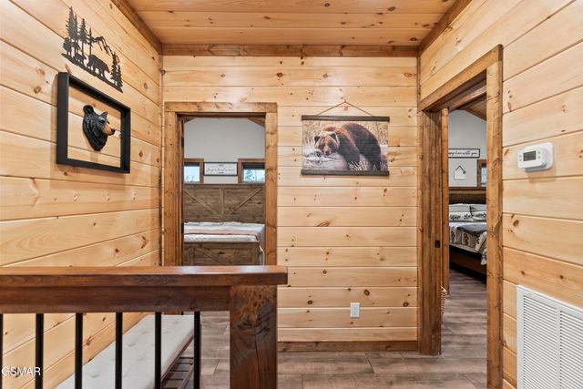 406 Long Hollow Road, Sevierville, TN 37876