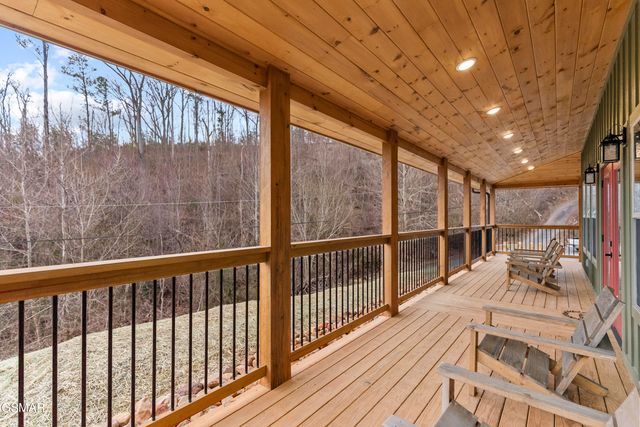 406 Long Hollow Road, Sevierville, TN 37876