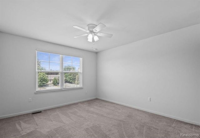 4621 Bradley Circle, Troy, MI 48085
