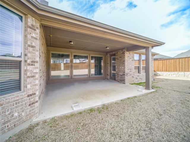 3024 Capital Hill Drive, Burleson, TX 76028