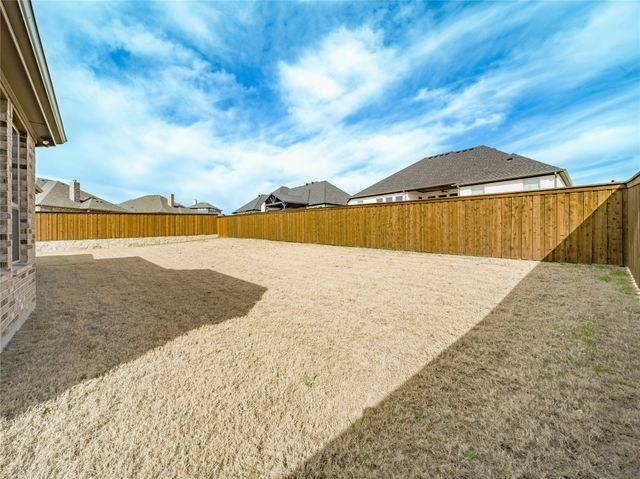 3024 Capital Hill Drive, Burleson, TX 76028