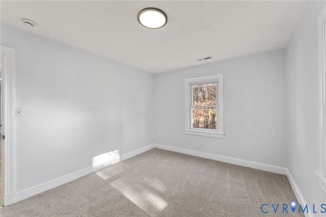 352 3rd St, Emporia, VA 23847