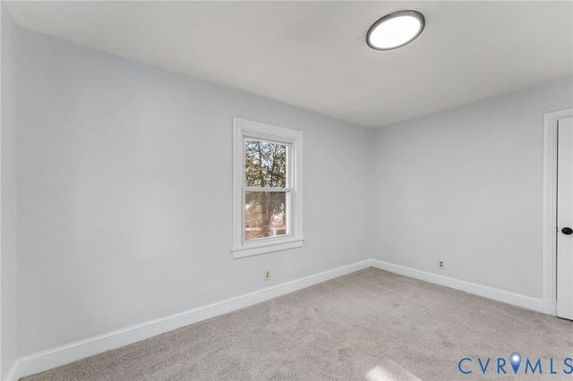 352 3rd St, Emporia, VA 23847