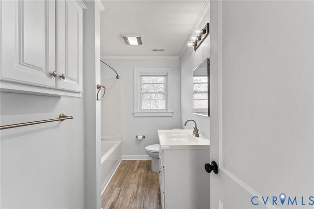 352 3rd St, Emporia, VA 23847