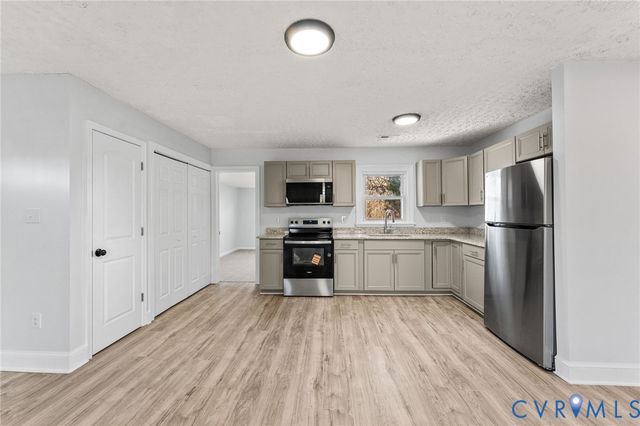 352 3rd St, Emporia, VA 23847