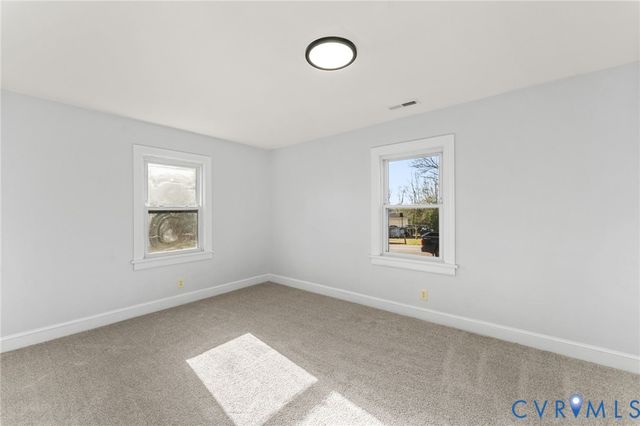 352 3rd St, Emporia, VA 23847