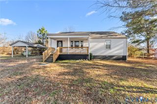 352 3rd St, Emporia, VA 23847