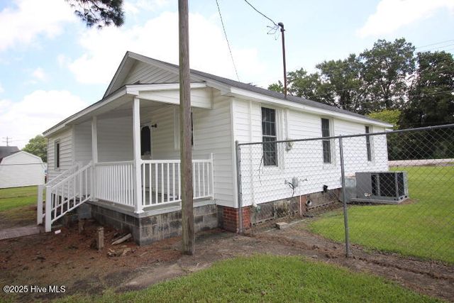 3136 Us Hwy 301, Wilson, NC 27893