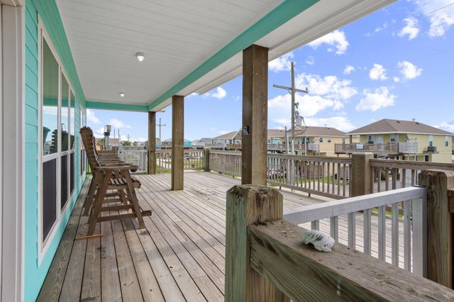 970 S Jack Road, Crystal Beach, TX 77650