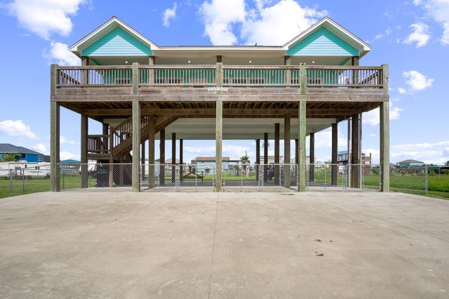 970 S Jack Road, Crystal Beach, TX 77650