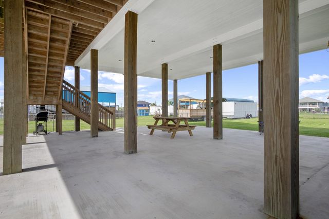 970 S Jack Road, Crystal Beach, TX 77650