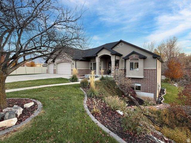 1459 E 5600 S, South Ogden, UT 84403